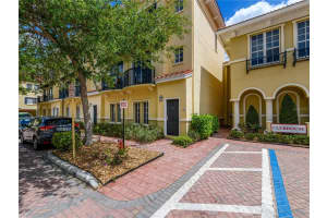 112 Beach Haven Ln #112, TAMPA