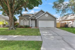 8748 Exposition Dr, TAMPA