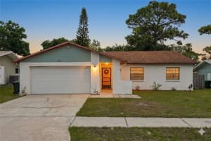 105 Lotus Cir, SAFETY HARBOR