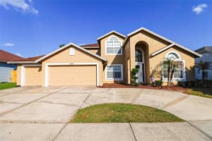 1635 Ledgestone Dr, BRANDON