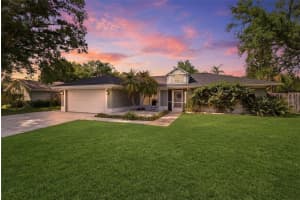 10424 Tara Dr, RIVERVIEW