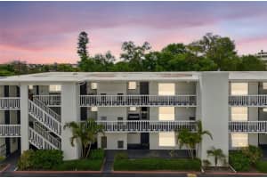 2944 W Bay Dr #106, BELLEAIR BLUFFS