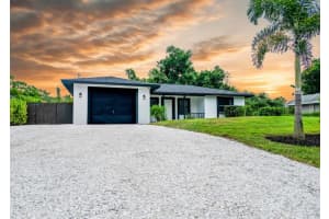 629 Albritton Ave, SARASOTA