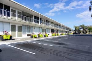 515 Bon Air St #147, LAKELAND