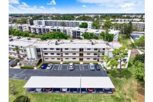 5980 Terrace Park Dr N #309, ST PETERSBURG