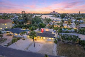 517 39th Ave, ST PETE BEACH 517 39th Ave, ST PETE BEACH