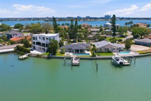 7172 S Shore Dr S, ST PETERSBURG 7172 S Shore Dr S, ST PETERSBURG