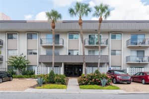 4607 W Fig St #203, TAMPA
