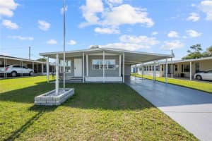 5347 Betty St, ZEPHYRHILLS