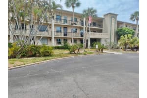 11700 Park Blvd #104, SEMINOLE
