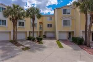 138 Brent Cir, OLDSMAR