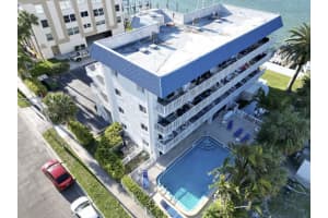 800 Bayway Blvd #28, CLEARWATER BEACH