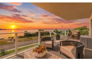 1020 Sunset Point Rd #303, CLEARWATER