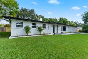 1830 Lakeview Rd, CLEARWATER