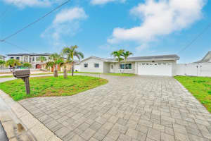 5434 Oakhurst Dr, SEMINOLE