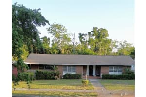 400 Lake Maggiore Blvd S, ST PETERSBURG 400 Lake Maggiore Blvd S, ST PETERSBURG