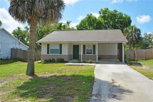 620 Pent St, TARPON SPRINGS