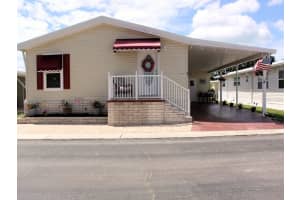 64 Thatch Palm St W, LARGO