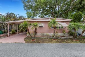 98 Cedar Elm Dr #32, SAFETY HARBOR