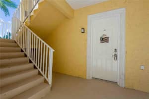 21011 Picasso Ct #106, LAND O LAKES