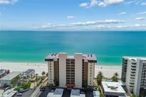 15400 Gulf Blvd #402, MADEIRA BEACH