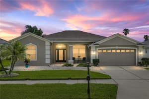 1542 Swamp Rose Ln, TRINITY