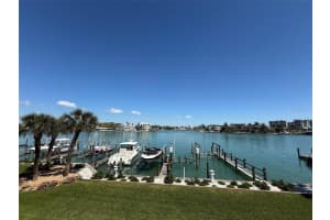 10067 Gulf Blvd, TREASURE ISLAND