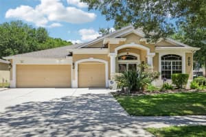 1901 Heartland Cir, VALRICO