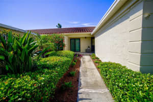 10134 Regal Dr #1, LARGO