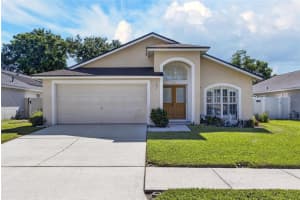 4715 Preston Woods Dr, VALRICO