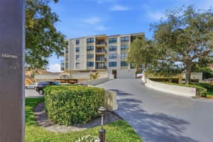 6180 Sun Blvd #307, ST PETERSBURG