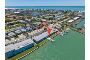 250 126th Ave #104, TREASURE ISLAND