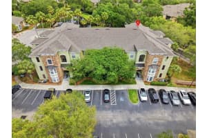 9916 Courtney Palms Blvd #302, TAMPA