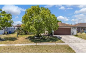 302 Limona Rd, BRANDON