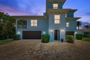 7115 Bay St, ST PETE BEACH