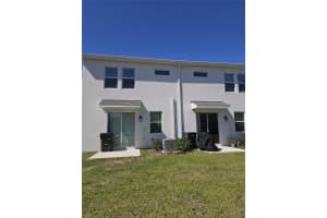 3166 Laurent Loop, DAVENPORT