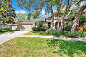 1021 Hamilton Ave, TARPON SPRINGS