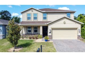 521 Brunswick Dr, DAVENPORT