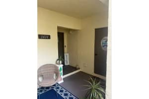 700 Starkey Rd #1414, LARGO