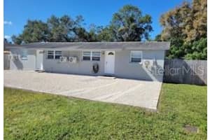 13496 W Rena Dr, LARGO