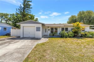 7145 16th St N, ST PETERSBURG