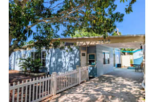 1519 Chandler Ave, CLEARWATER