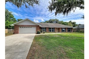 2418 Stonehill Ave, VALRICO