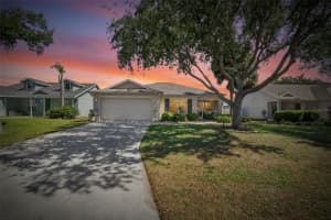 12034 Larson Ln, PARRISH