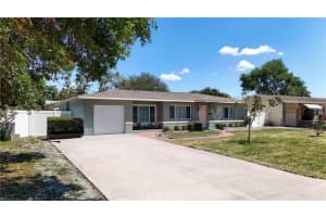 4545 25th Ave N, ST PETERSBURG