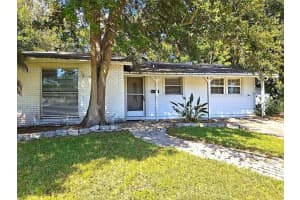 2812 Dovewood St, CLEARWATER