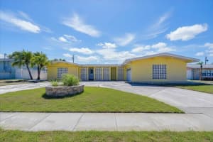 9625 Commodore Dr, SEMINOLE 9625 Commodore Dr, SEMINOLE