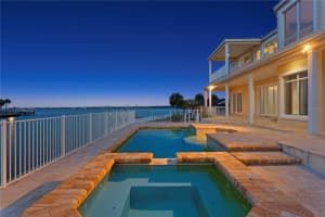 215 Harrison Ave, BELLEAIR BEACH