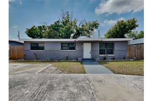 8403 Libby Ln, TAMPA