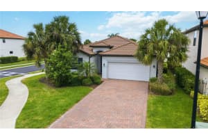19345 Cruise Dr, VENICE
